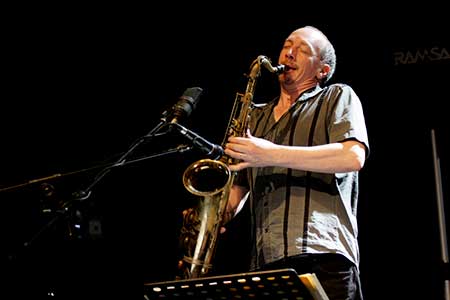 Ellery Eskelin au saxophone